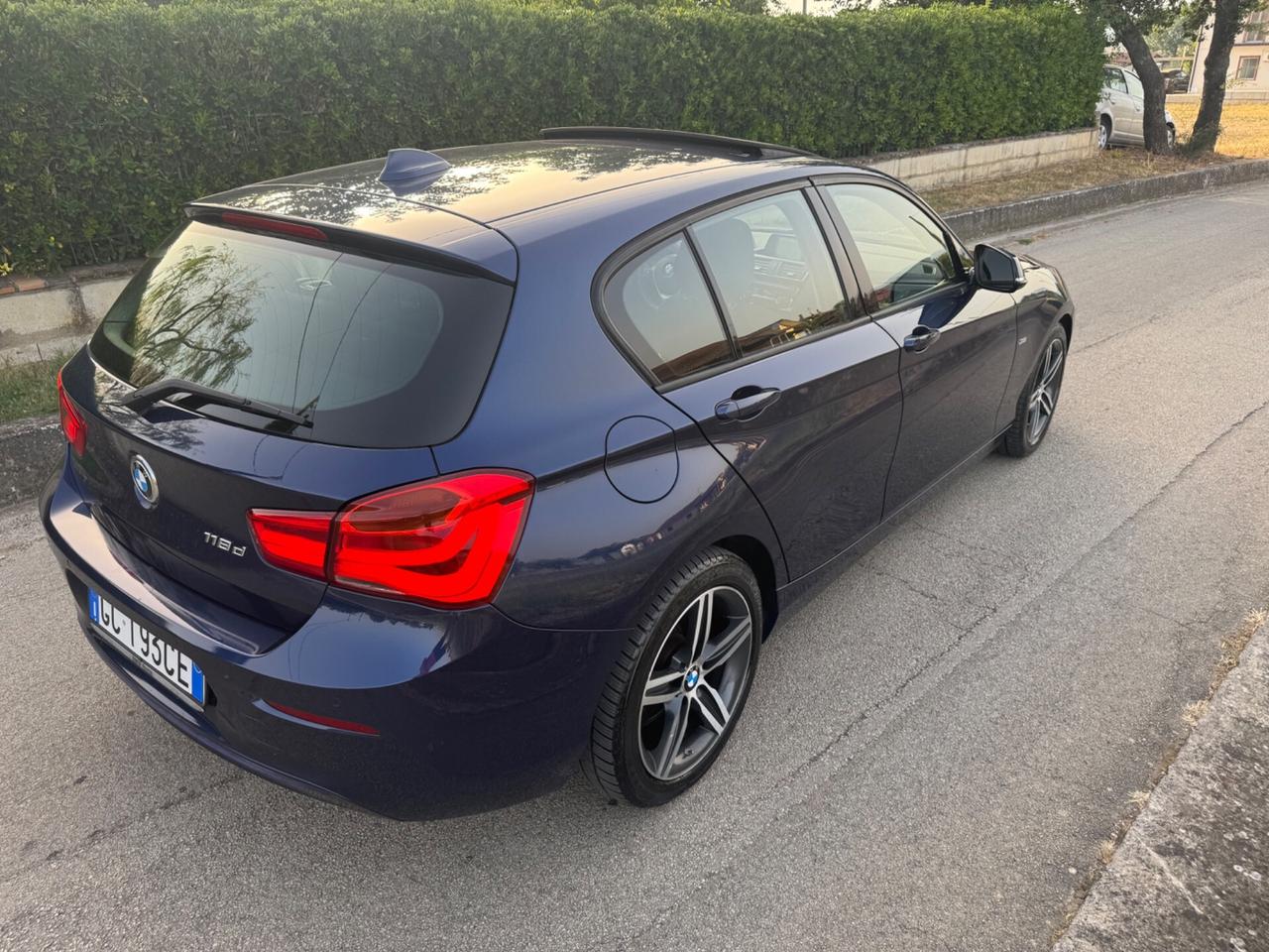Bmw 118 118d 5p. Msport