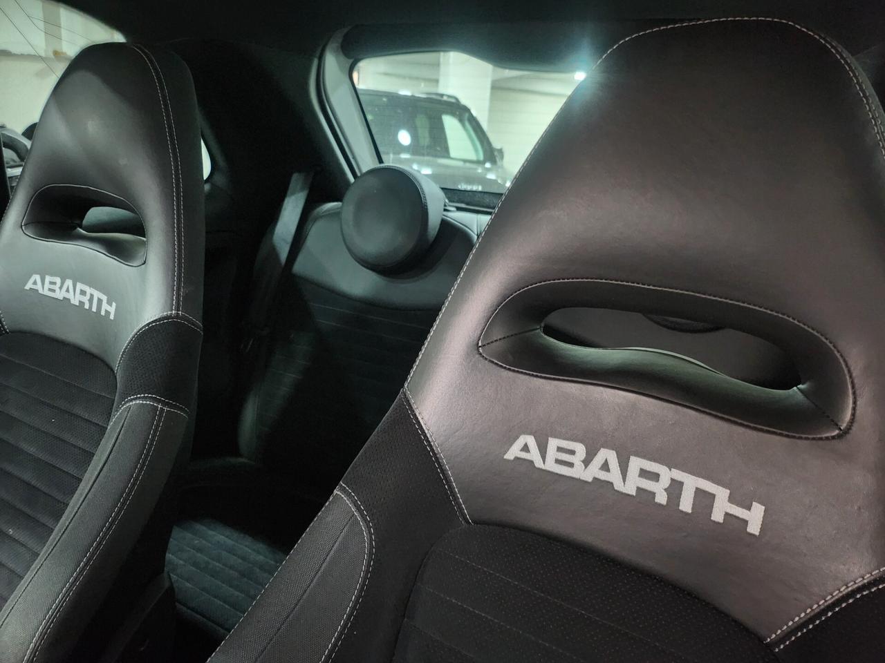 Abarth 595 1.4 Turbo T-Jet 180 CV Competizione