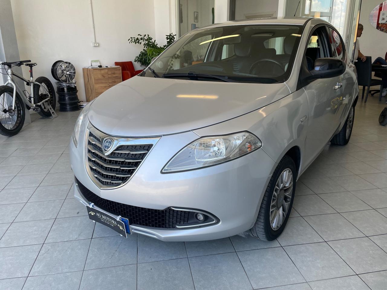 Lancia Ypsilon 1.3 MJT 95 CV Diesel Platinum