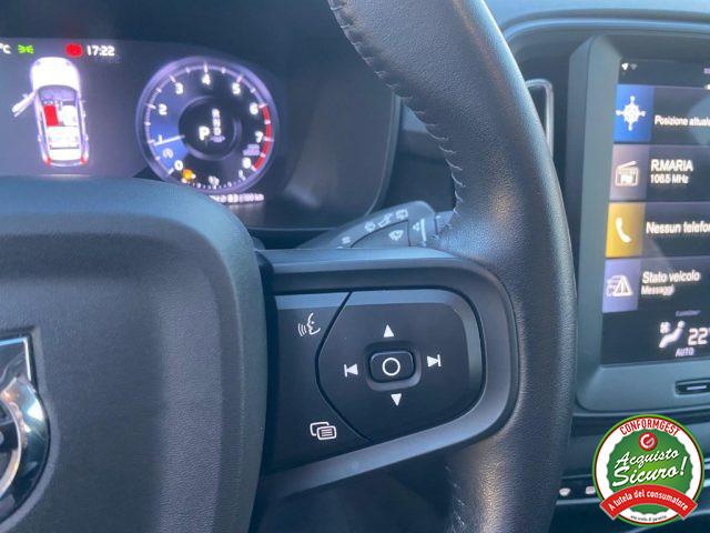 VOLVO XC40 T2 Geartronic Momentum Pro Automatico