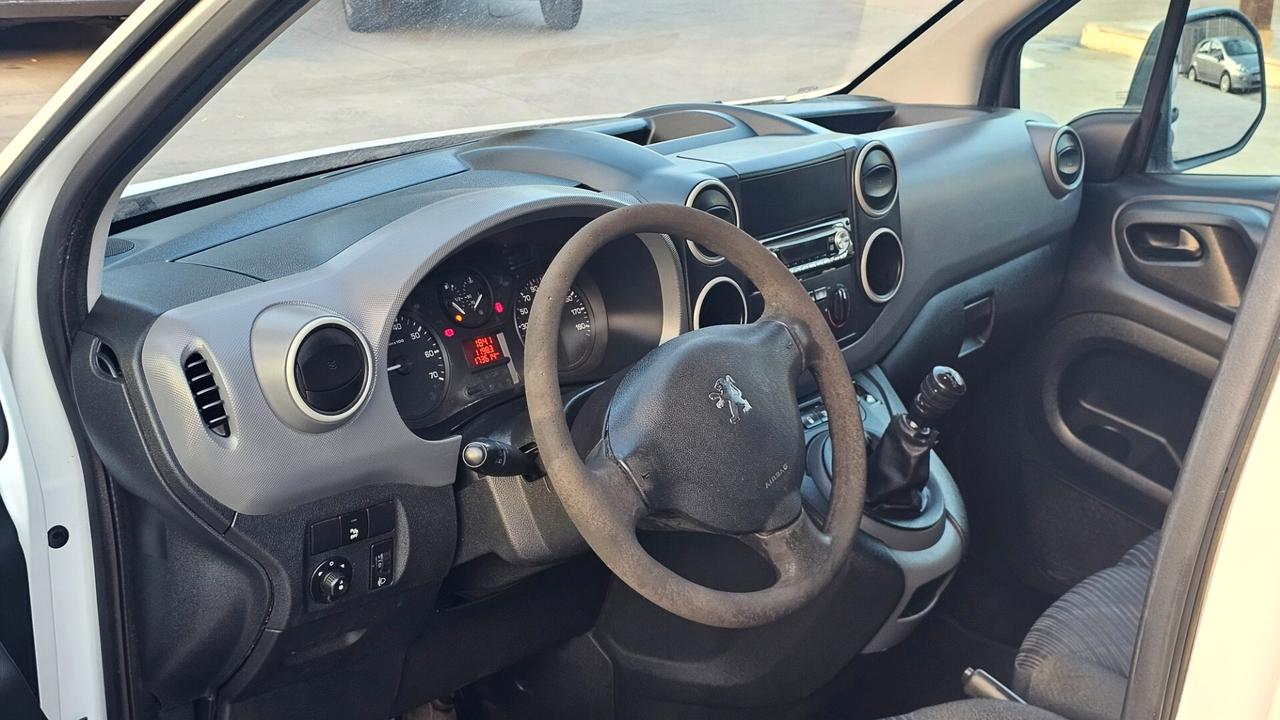 Renault partner 1.6 dci furgone autocarro 3 posti