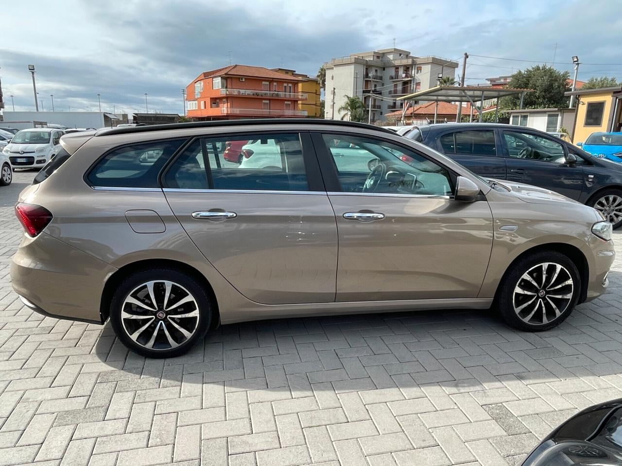 Fiat Tipo 1.6 Mjt S&S SW Lounge