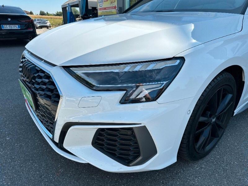 AUDI A3 4ª serie A3 SPB 35 TDI S tronic S line...