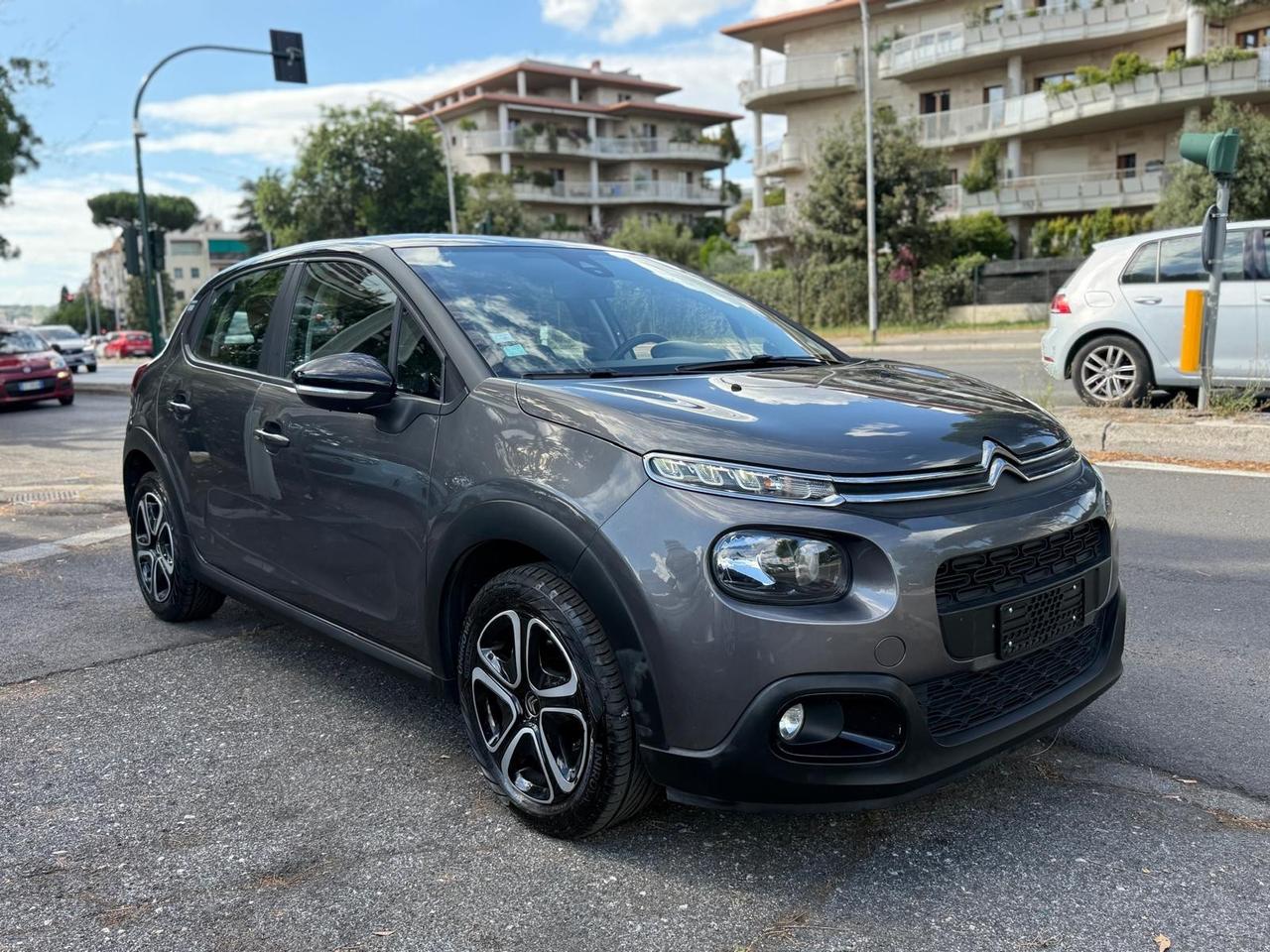 Citroen C3 83cv Benzina 5 porte Shine Navi bicolor pdc