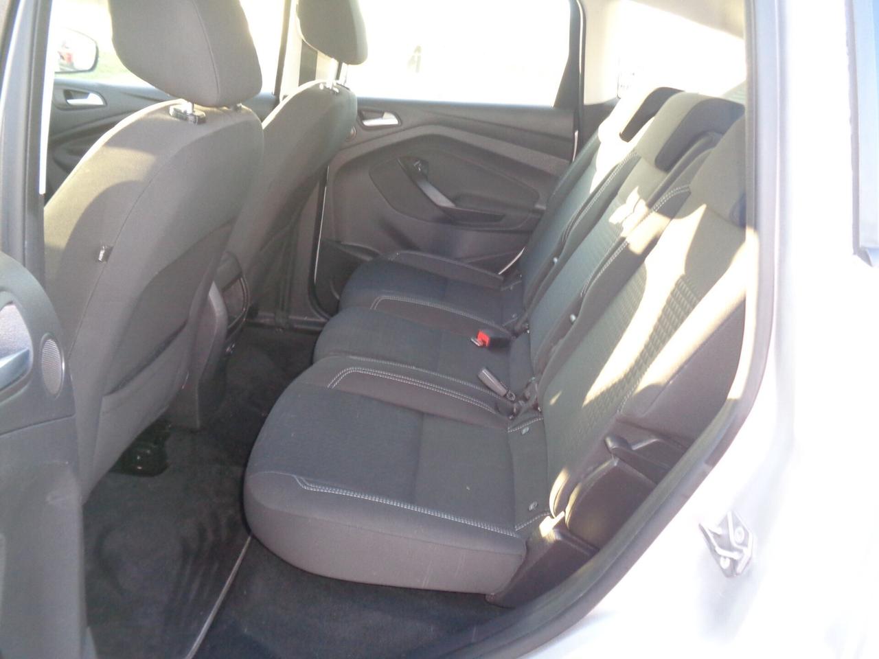 Ford C-Max 1.5 TDCi 95CV full da vetrina