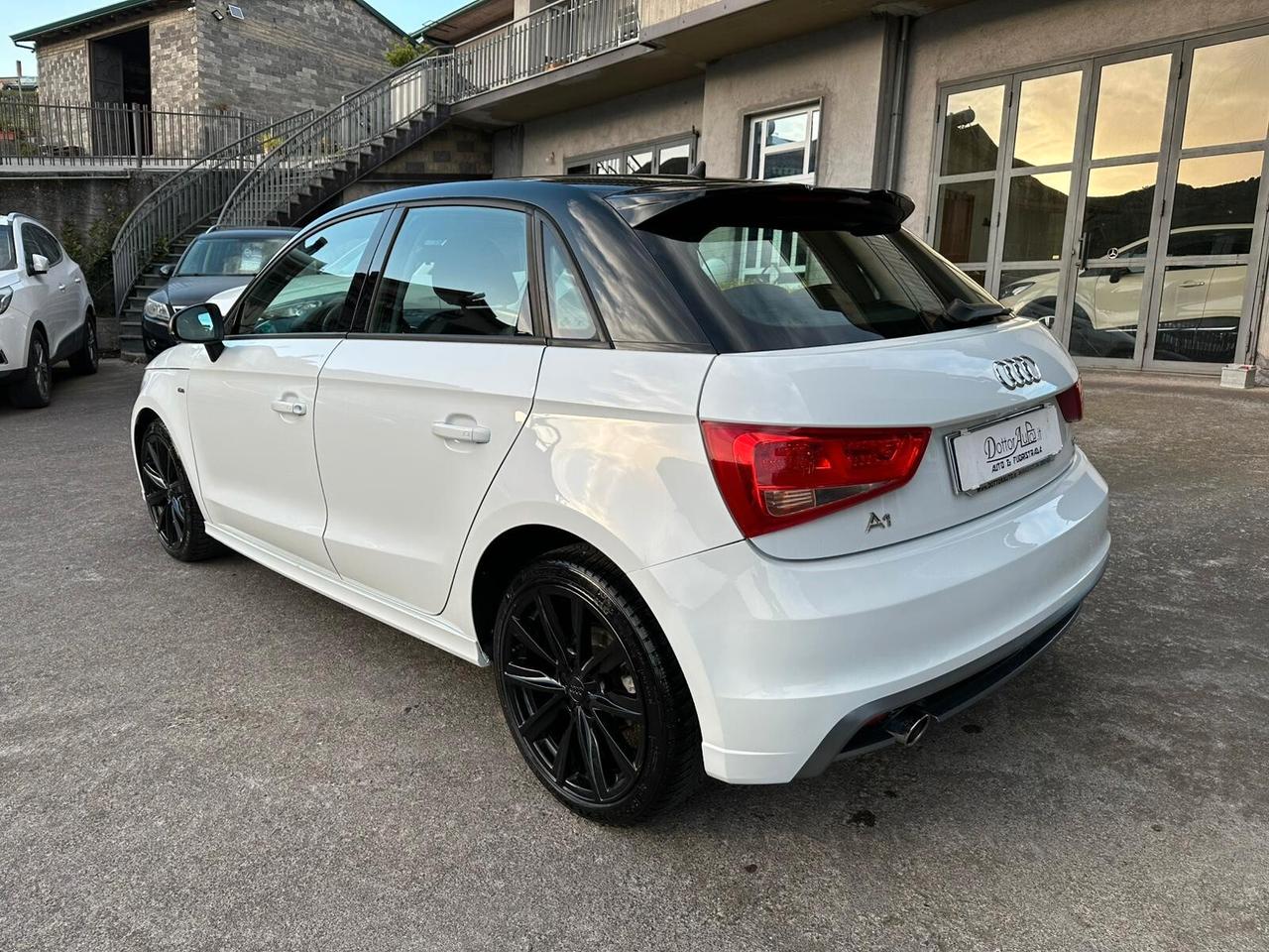 Audi A1 1.6 TDI S line edition