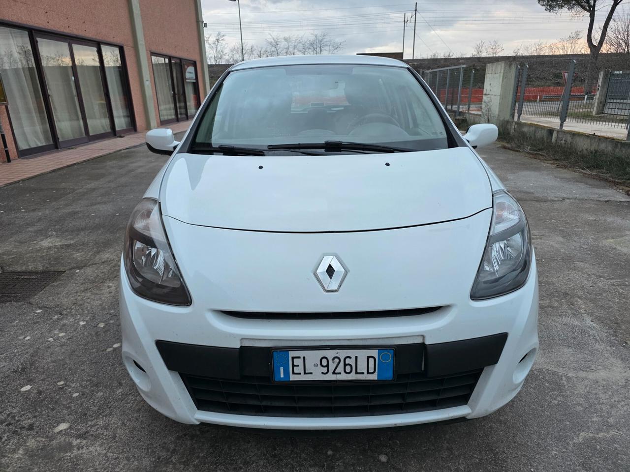 Renault Clio 1.2 16V 5 porte GPL Yahoo!