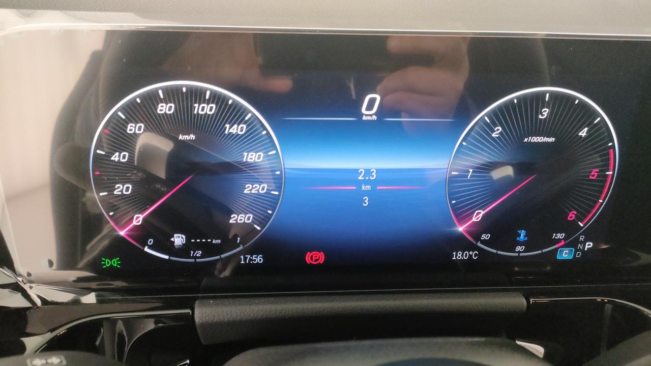 Mercedes-Benz GLA 200 d automatic