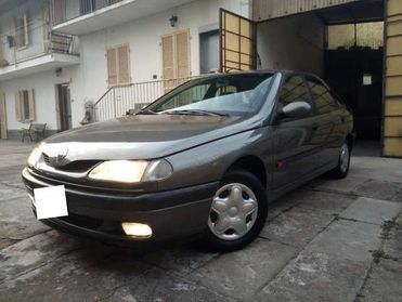 Renault Laguna 1.8i cat RXE 5p 84.900km reali !! ok neopatentati