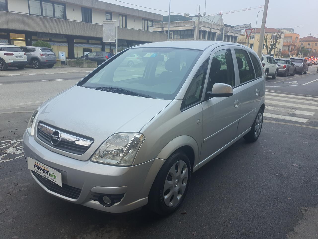 Opel Meriva 1.6 16V Cosmo NEOPATENTATI