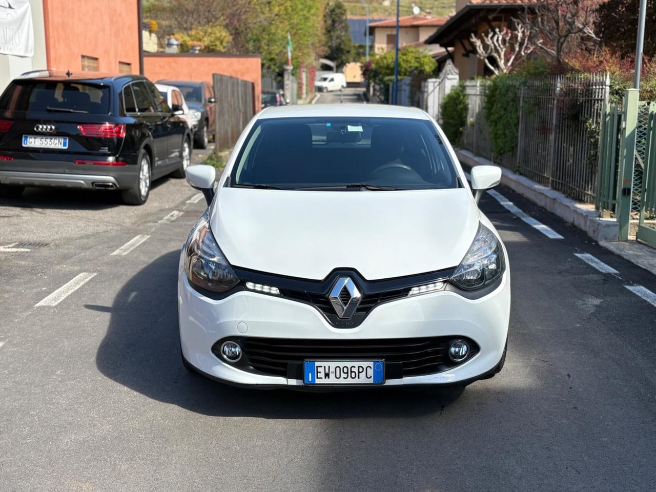 Renault Clio 1.2 75CV GPL NEOPATENTATI
