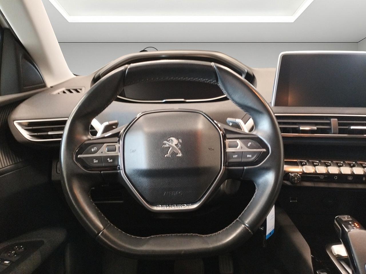 Peugeot 3008 BlueHDi 120 S&S Business