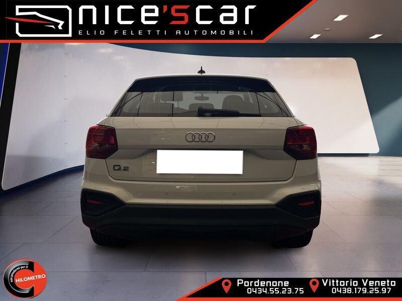 Audi Q2 35 TDI S tronic Business Sport
