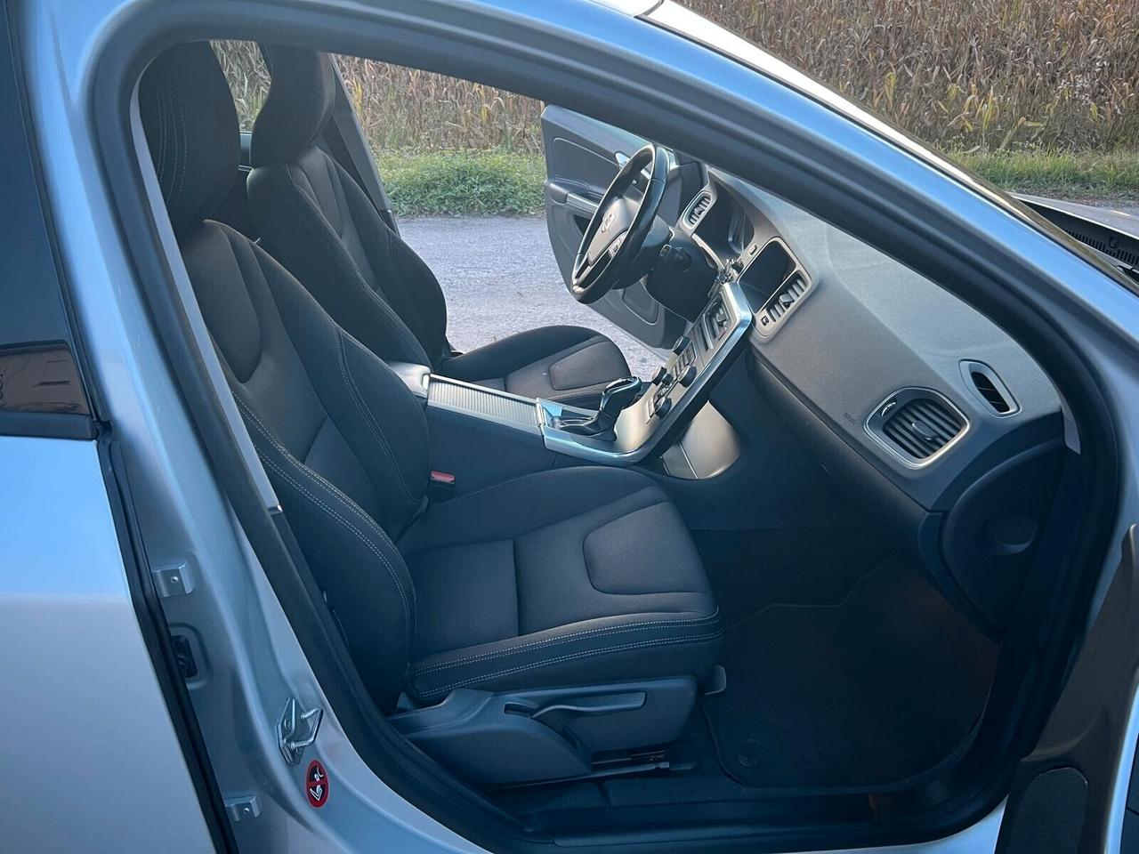 Volvo V60 D3 Geartronic Kinetic