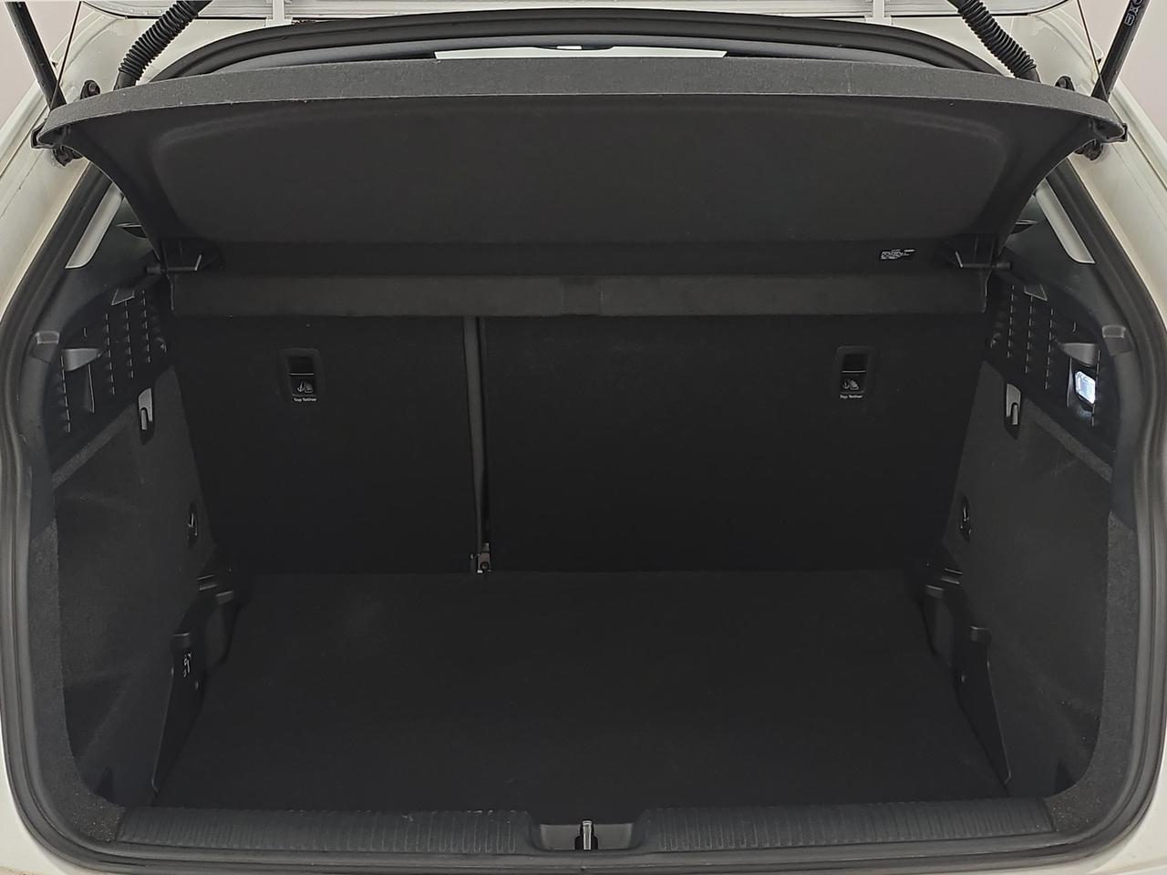 Audi Q2 35 1.5 tfsi admired s-tronic