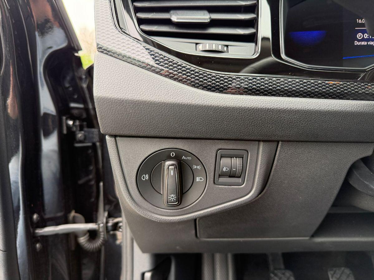 VOLKSWAGEN - Polo - 1.0 TSI Style