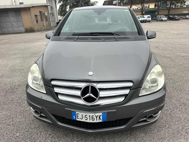 MERCEDES-BENZ B 180 CDI Premium senza nessun lavoro da fare
