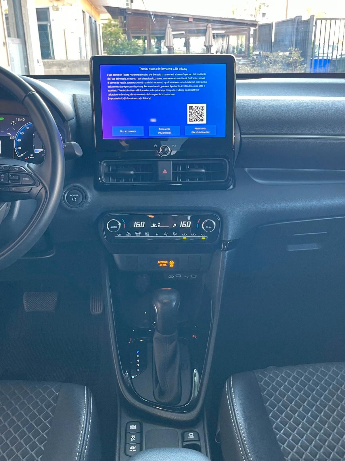 Toyota Yaris 1.5 130 Hybrid 5 porte Premiere