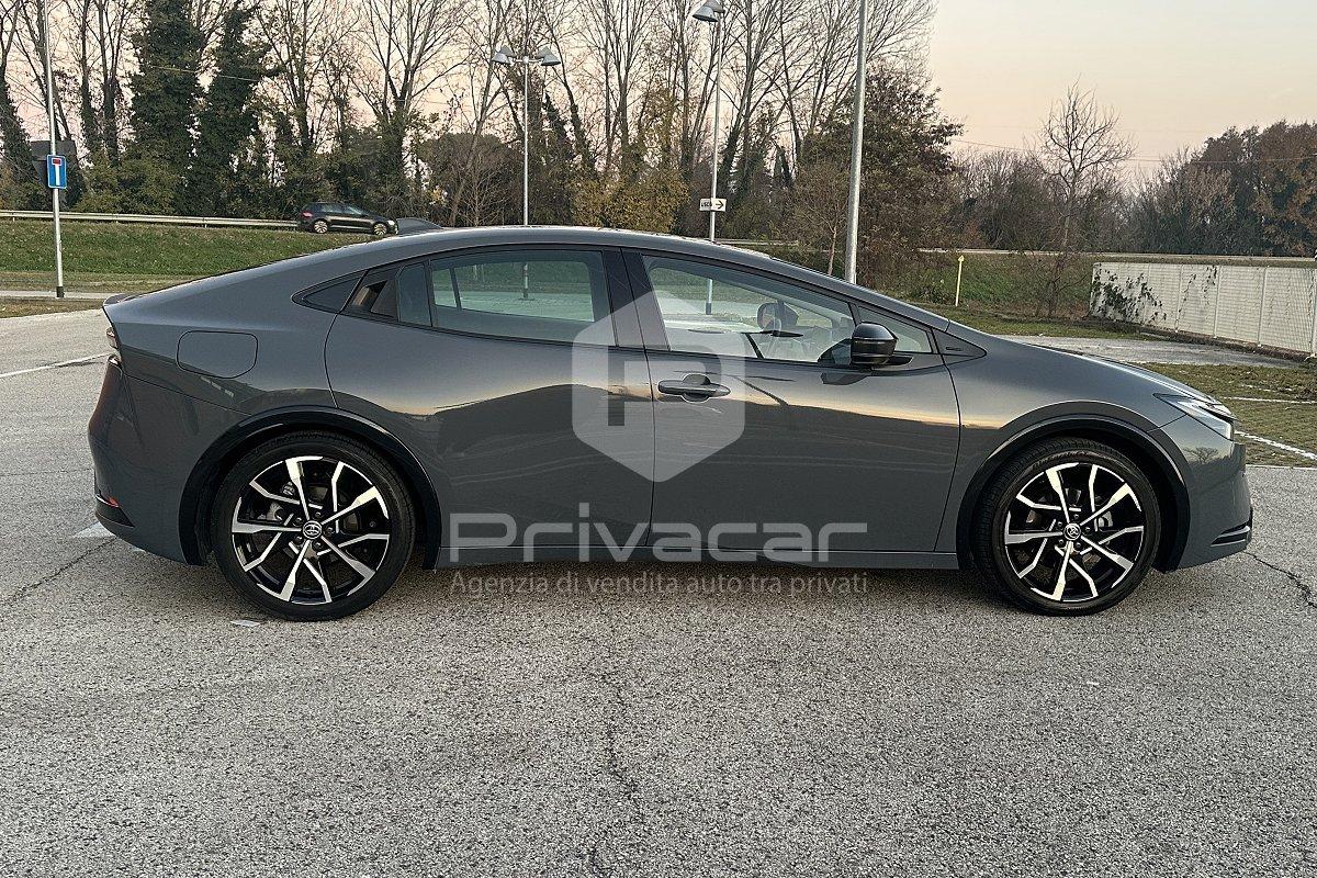 TOYOTA Prius 2.0 Plug-in Hybrid Lounge