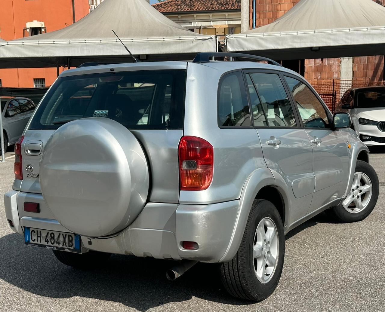 Toyota RAV 4 2.0 Tdi D-4D cat 5 porte Sol