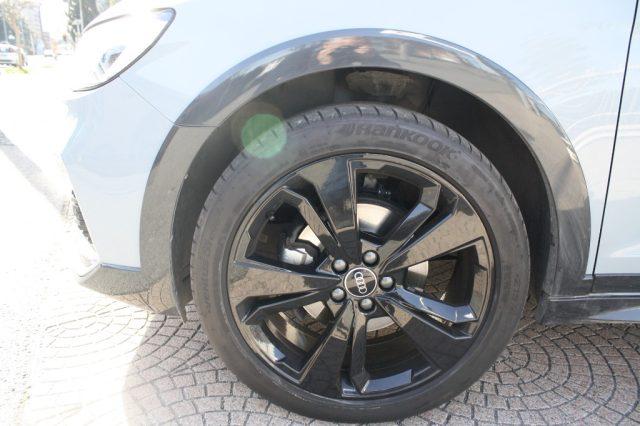 AUDI A1 allstreet 30 TFSI Identity Contrast