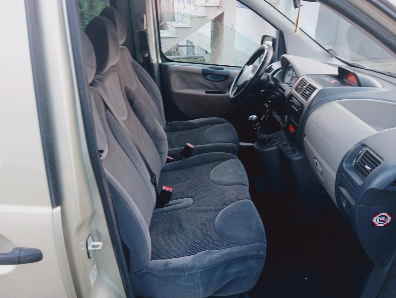 Peugeot Expert Tepee 2.0 HDi 136CV FAP PC Comfort 9P