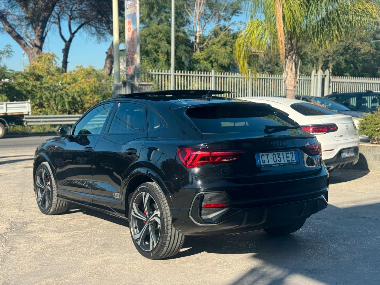 Audi Q3 35 TDI SPORTBACK S-LINE TOTAL BLACK