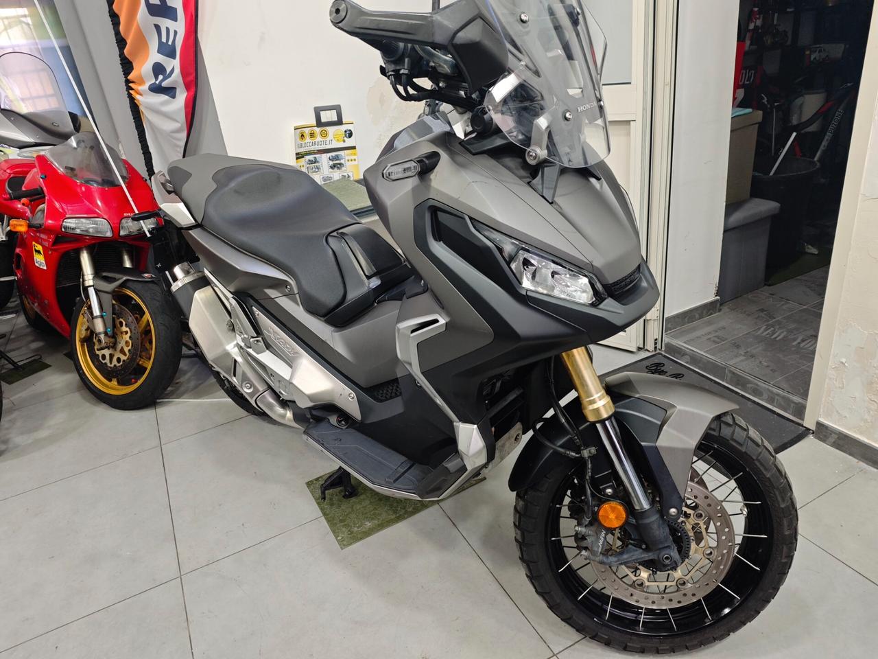 Honda X-ADV X adv