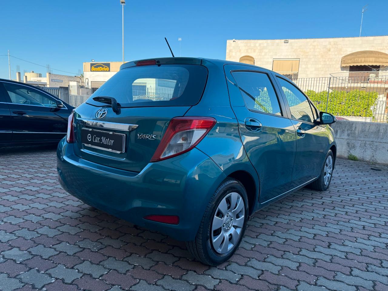 Toyota Yaris 1.0 5 porte Active RetroCam Bluetooth