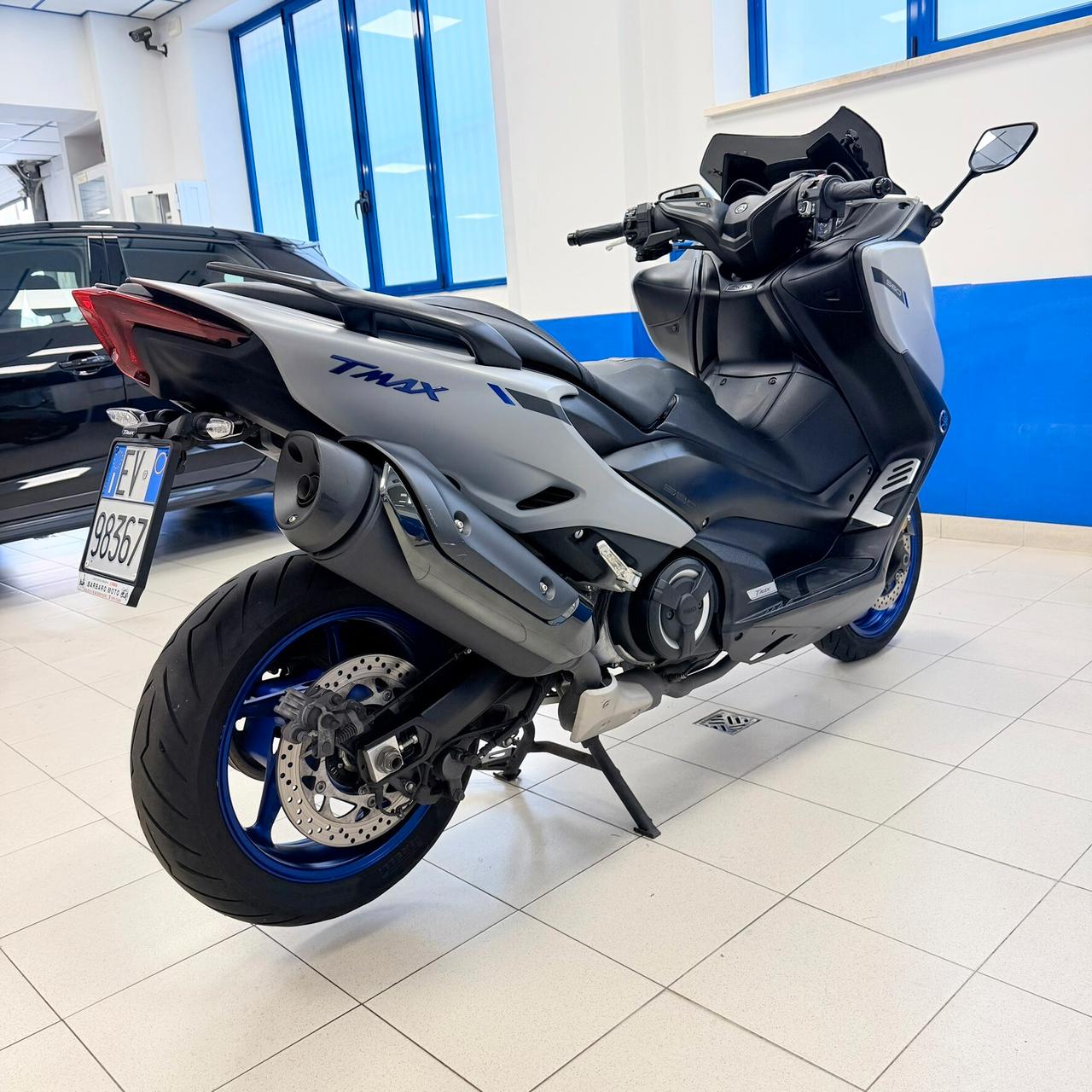 Yamaha TMAX 560