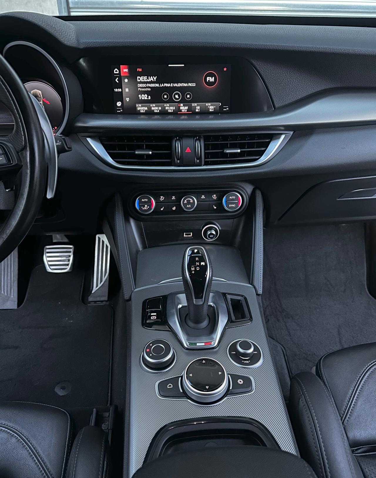 Alfa Romeo Stelvio 2.2 TD 210cv AT8 Q4 Veloce