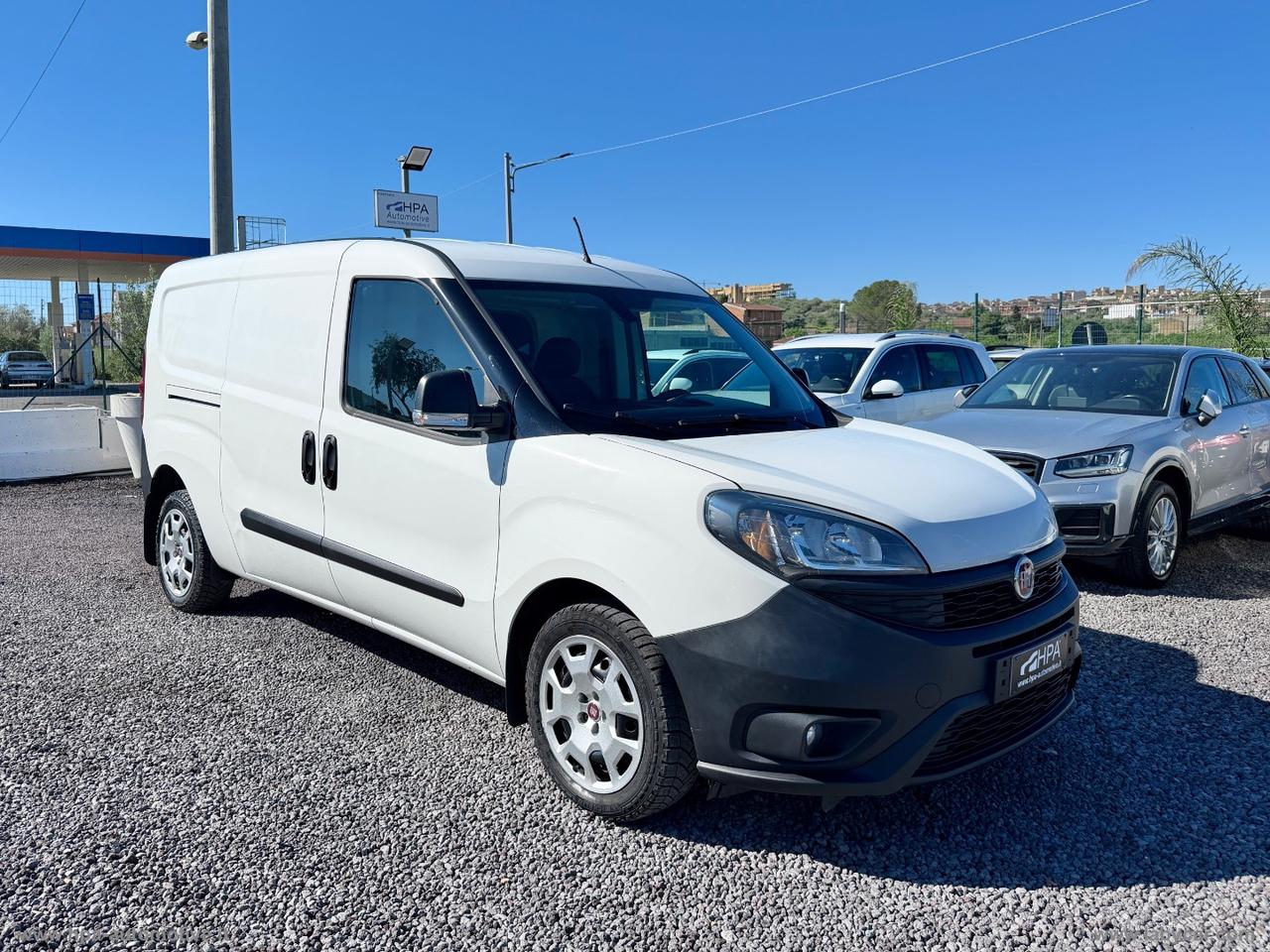 FIAT Doblò 1.6 MJT 120CV MAXI 3 POSTI NAVI RETROCAMERA CLIMA AUTOMATICO