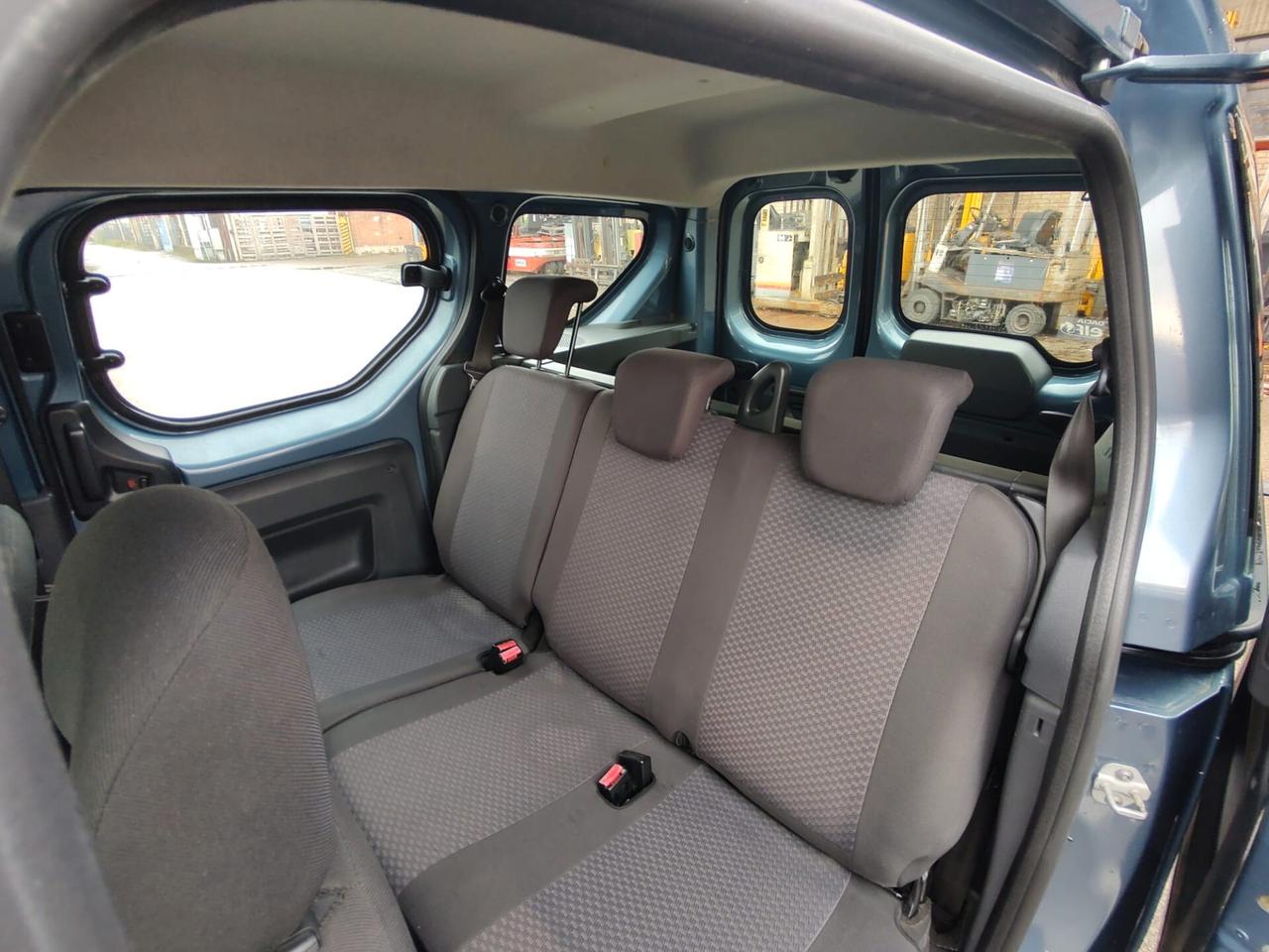 Dacia Dokker 1.6 8V 85CV Ambiance, BENZINA\GPL CON SCADENZA 2032, OK NEOPATENTATI, GARANZIA L.12 MESI