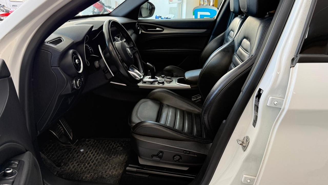 Alfa Romeo Stelvio 2020 2.2 t Veloce Ti Q4 210cv auto