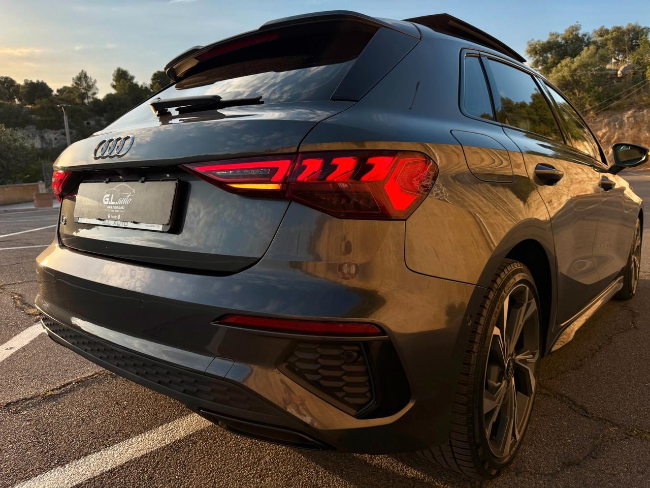 Audi A3 SPB S-LINE EDITION/2.0 116CV/TETTO/18"/LED