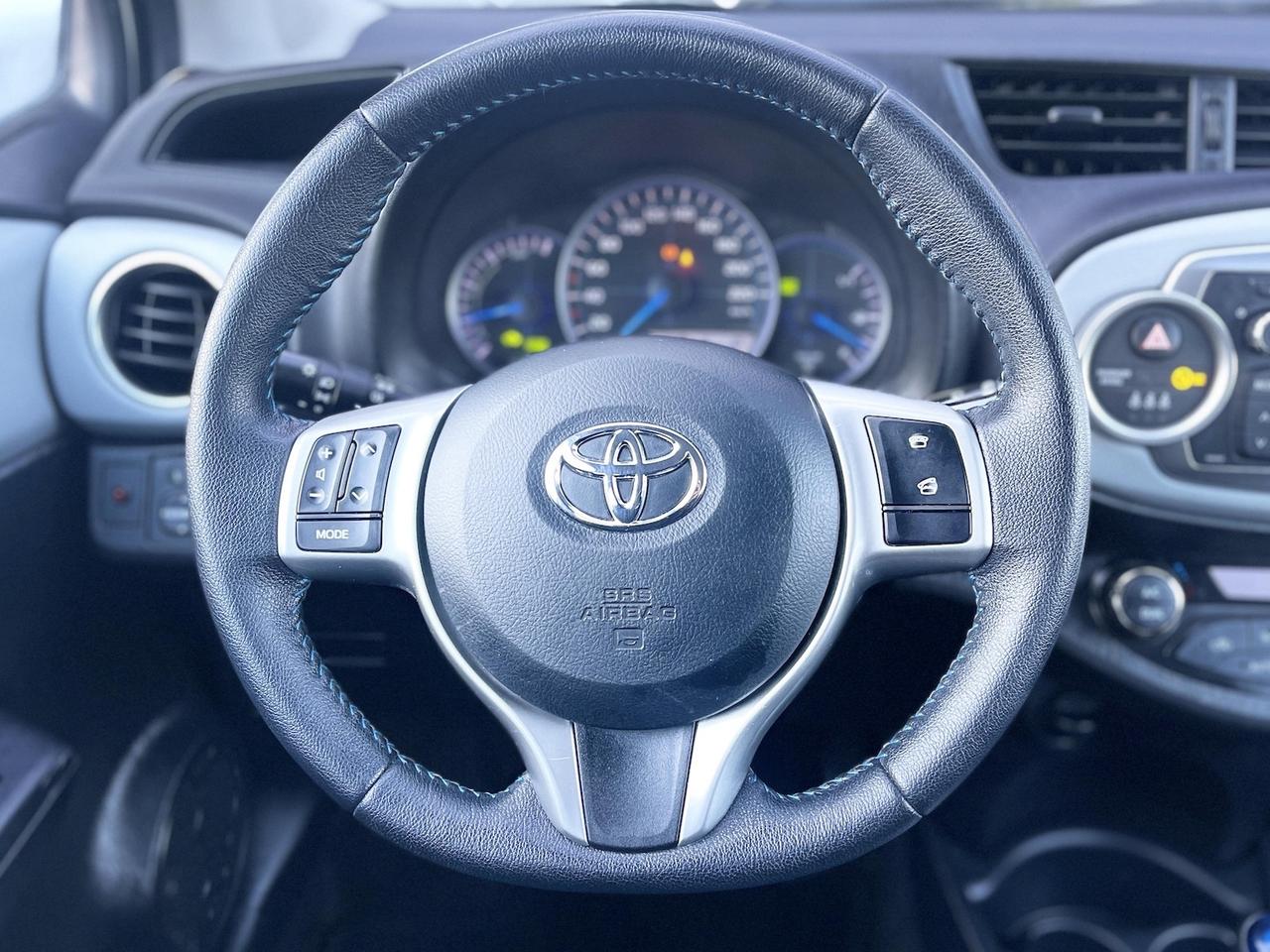 Toyota Yaris 1.5 Hybrid 75CV Automatica E5 Neo - 2014