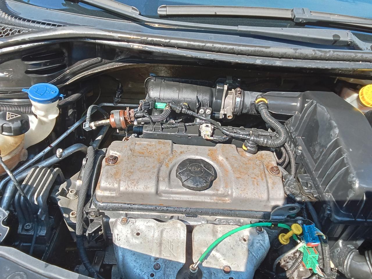 Peugeot 207 1.4 8V 75CV 5p. X Line