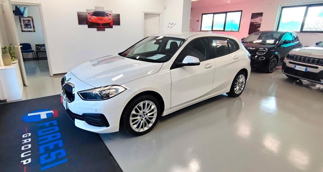 Bmw 116 116d 5p. Business Advantage