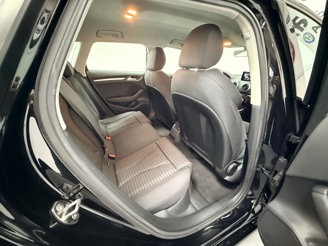 Audi A3 1.6 TDI 110CV S tronic Ambition 05/2016 EURO 6B NEOPATENTATI