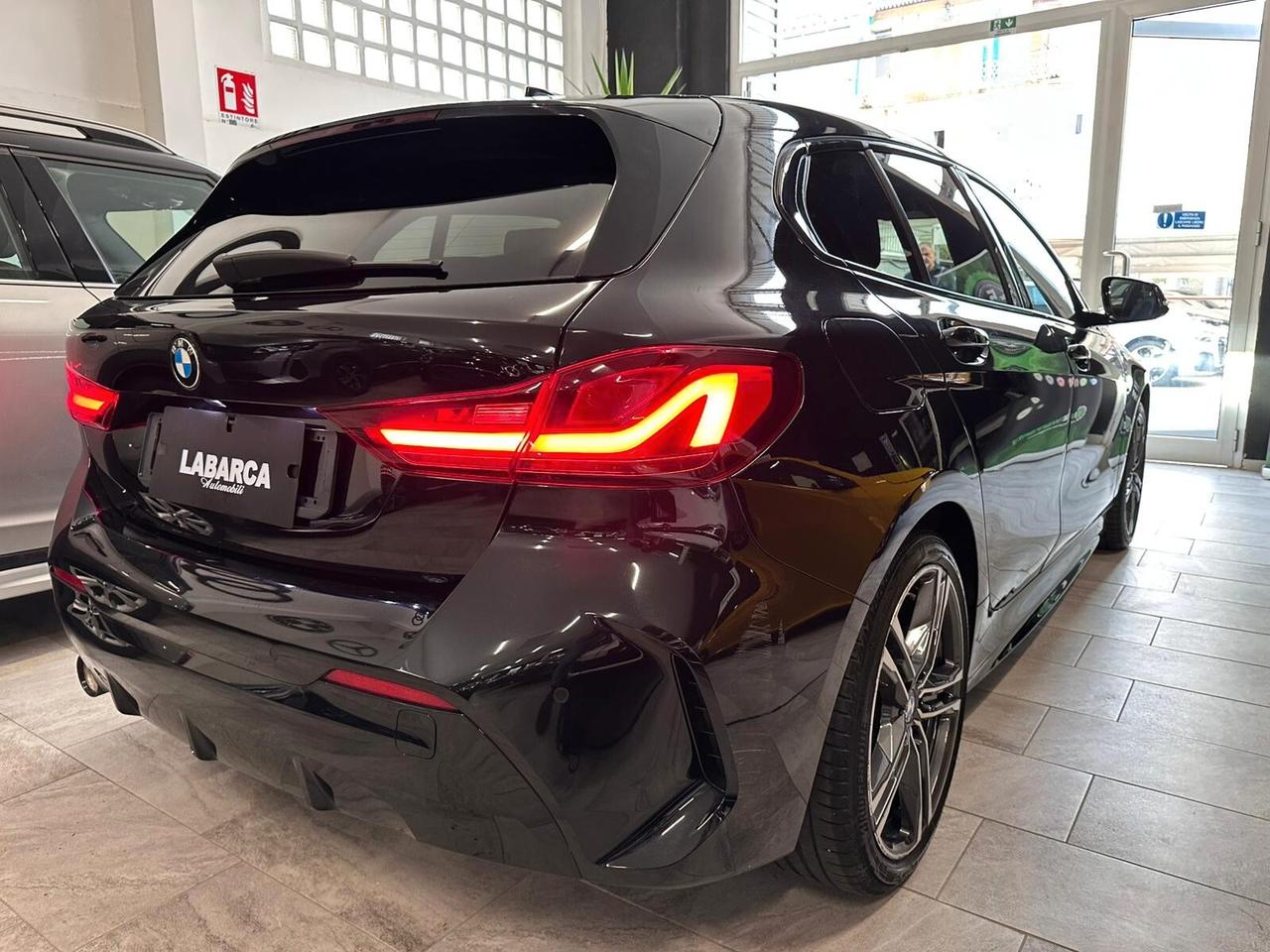 Bmw 118 118i 5p. Msport