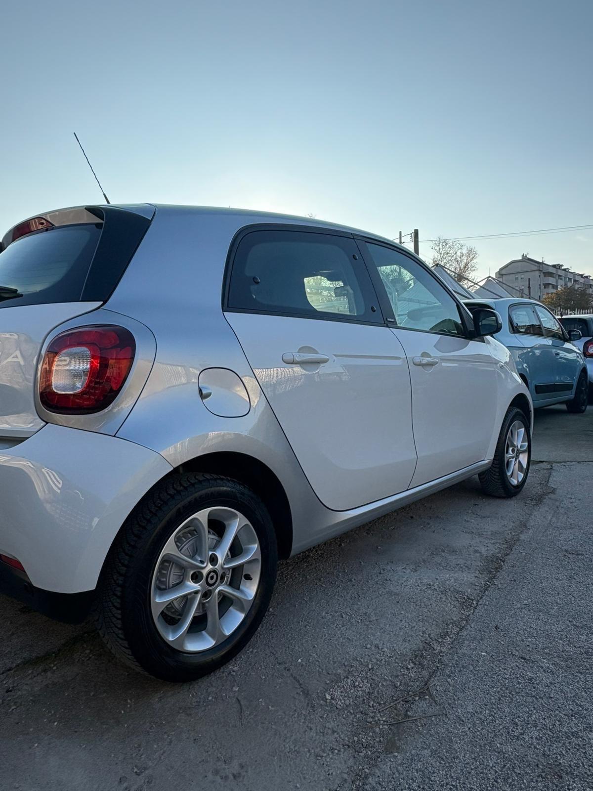 Smart ForFour 70 1.0 Prime