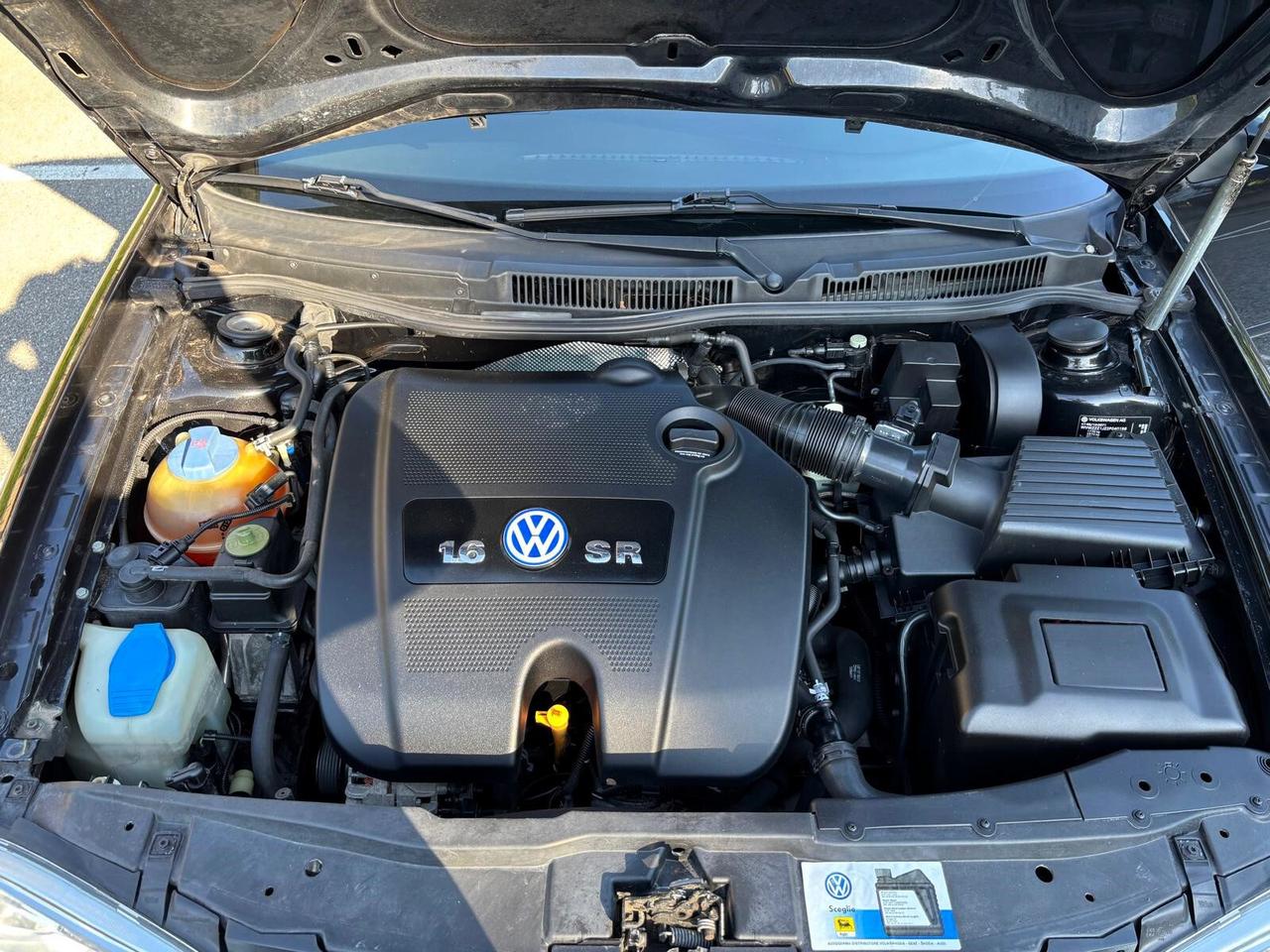 Volkswagen Golf 1.6 16v Aut. Highline ASI