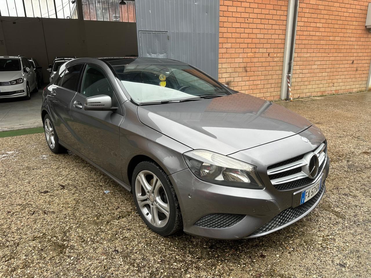 Mercedes-benz A 200 220 CDI Automatic Sport