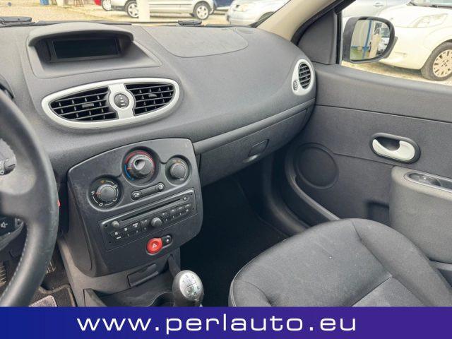 RENAULT Clio 1.2 16V 5P Dynamique