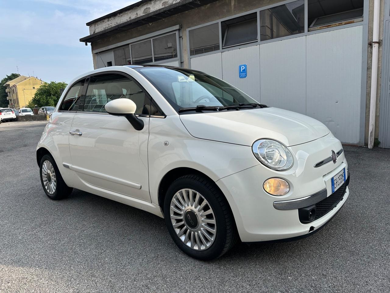 Fiat 500 1.2 Lounge BENZINA NEOPATENTATI EURO 5
