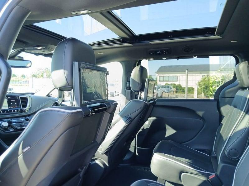 Chrysler Pacifica Pacifica 3.6 V6 Limited awd at9