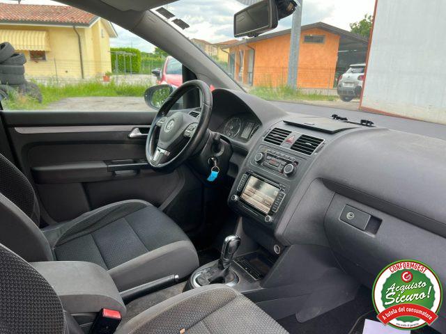 VOLKSWAGEN Touran 1.6 TDI DSG Comfortline 7 POSTI