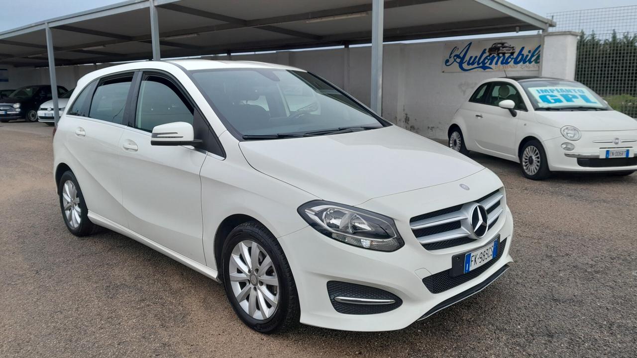 Mercedes-benz B 180 d Premium
