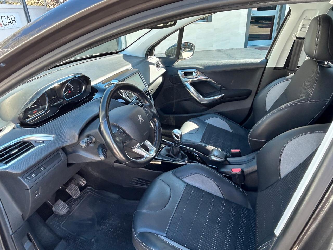 Peugeot 2008 1.6 BlueHDi 120 cv S&S Allure