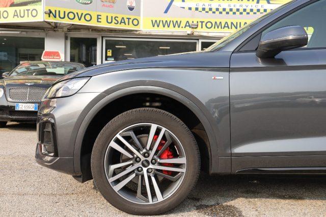 AUDI Q5 40 TDI 204 CV quattro S tronic Identity Black